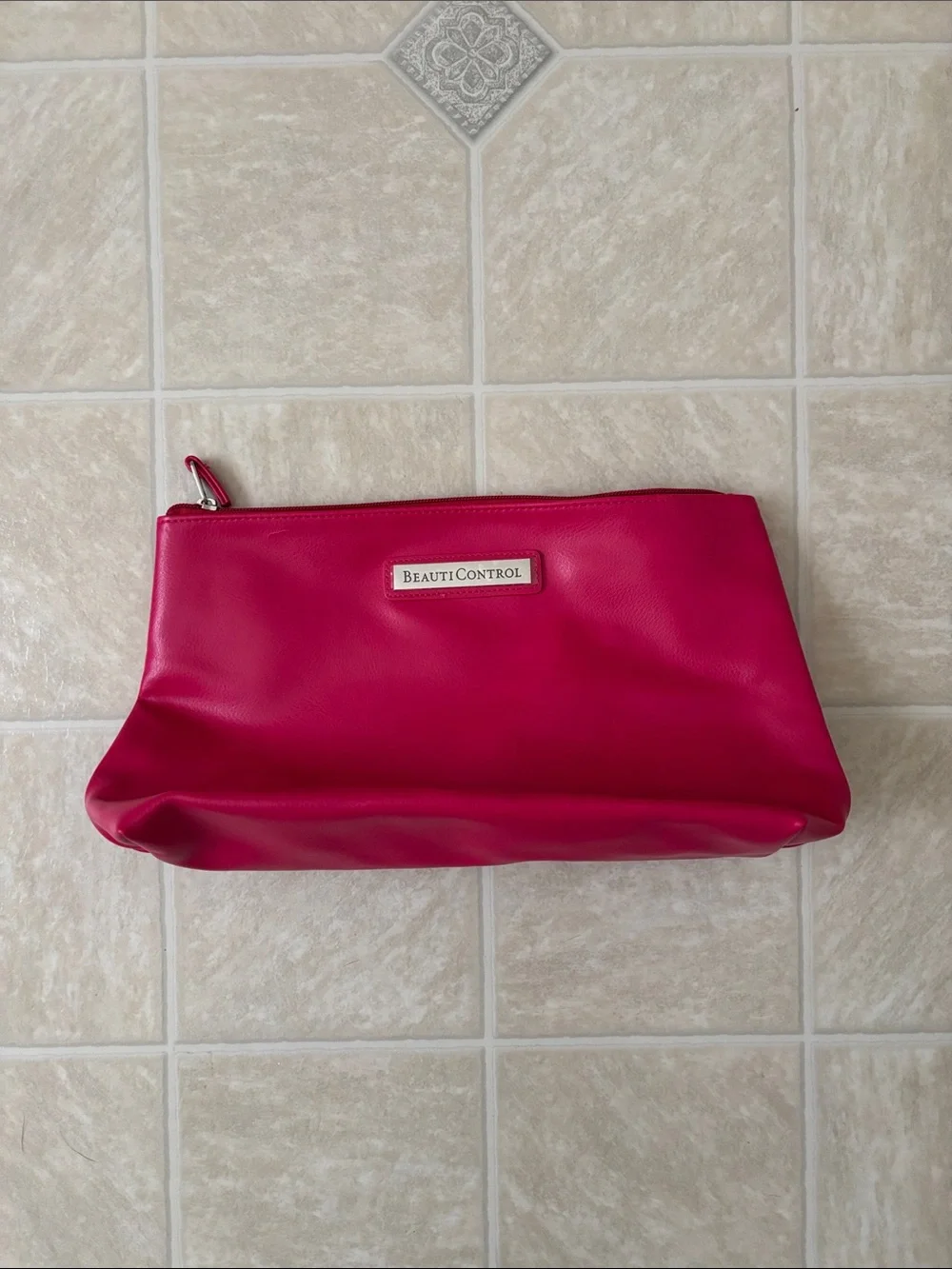 Beauticontrol Zipper Bag